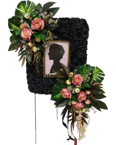 Венок Рамка Р001